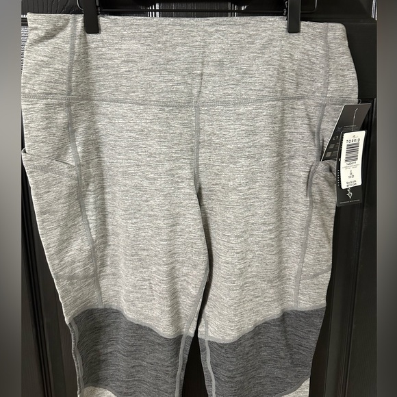 Torrid Grey Active Leggings - Picture 2 of 5
